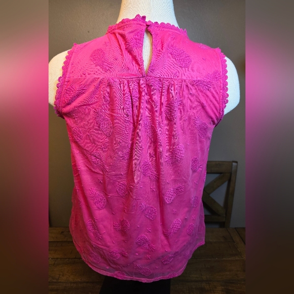 Torrid Ruffle Mock Neck Tank w/ Pineapple print Size L Pink - Picture 4 of 8